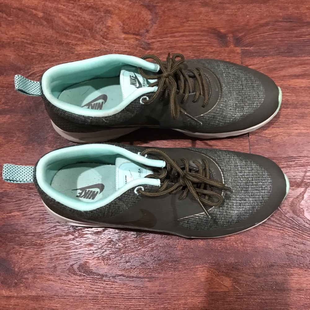 SOLD - Picture 4 of 5